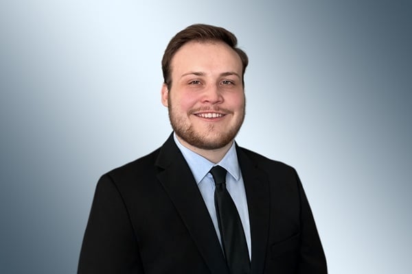 Trudeau_Hunter 600 x 400